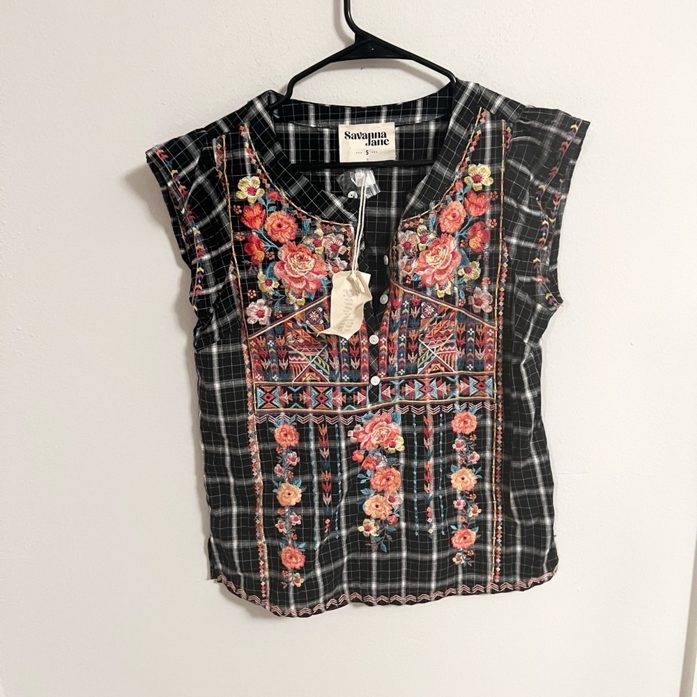 NWT Savanna Jane cotton black short sleeve Embroidered top - Picture 6 of 6
